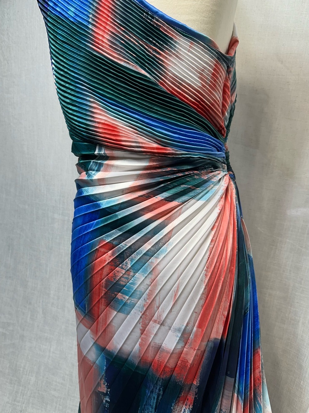 Socialite One-Shoulder Pleated Asymmetrical Maxi Dress Abstract Teal, Blue & Red - Picture 7 of 9